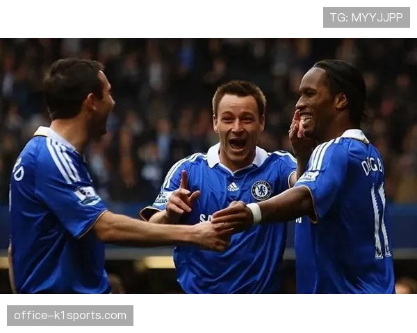 雷克斯汉姆前场组织核心创造力：禁区前沿的战术支点作用